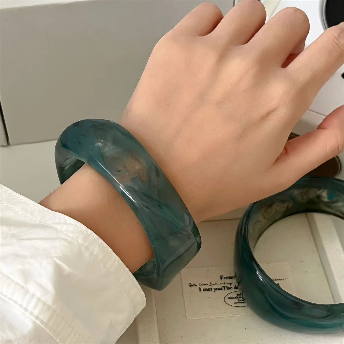 Exaggerated Polygonal Translucent Crude Thick Bangles