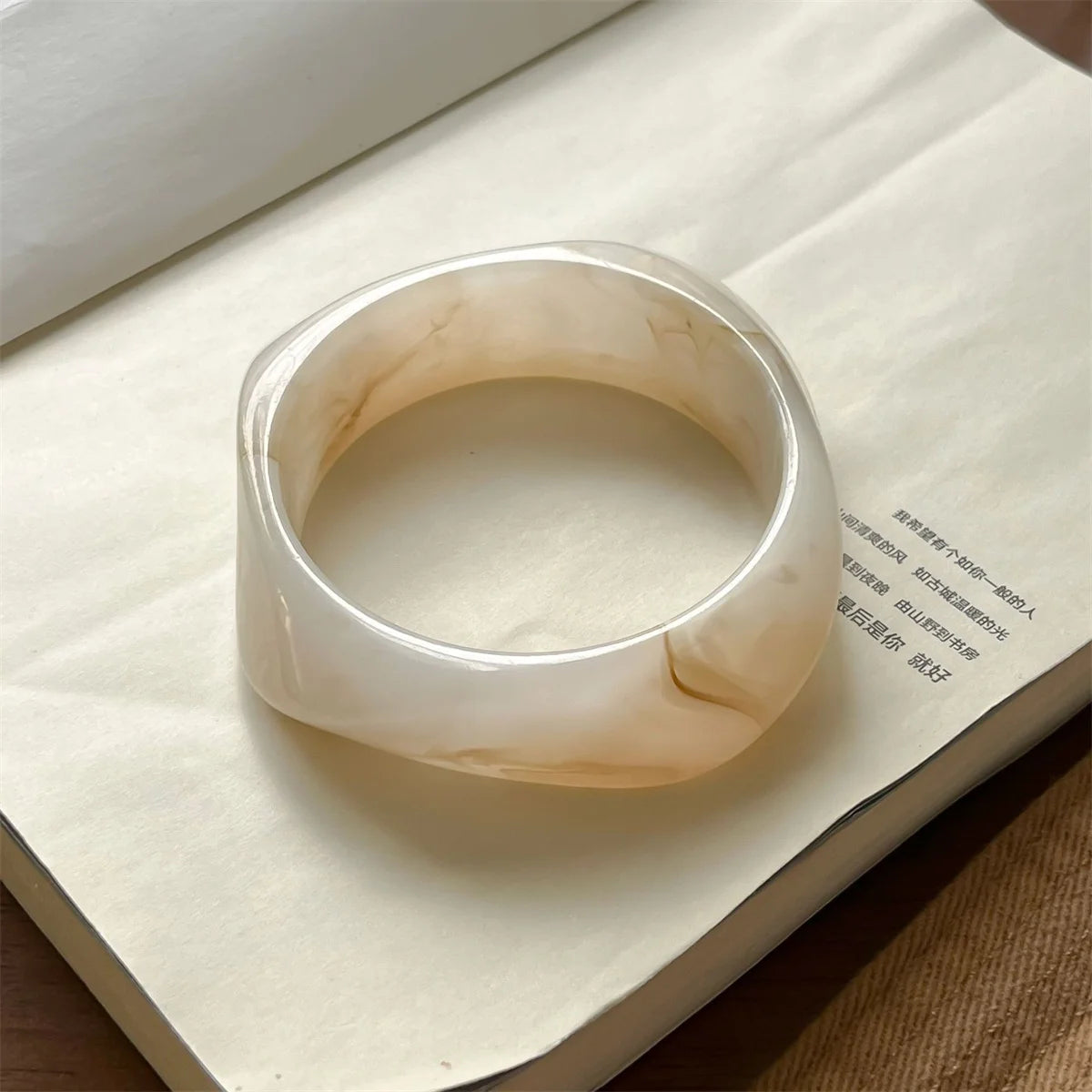 Exaggerated Polygonal Translucent Crude Thick Bangles