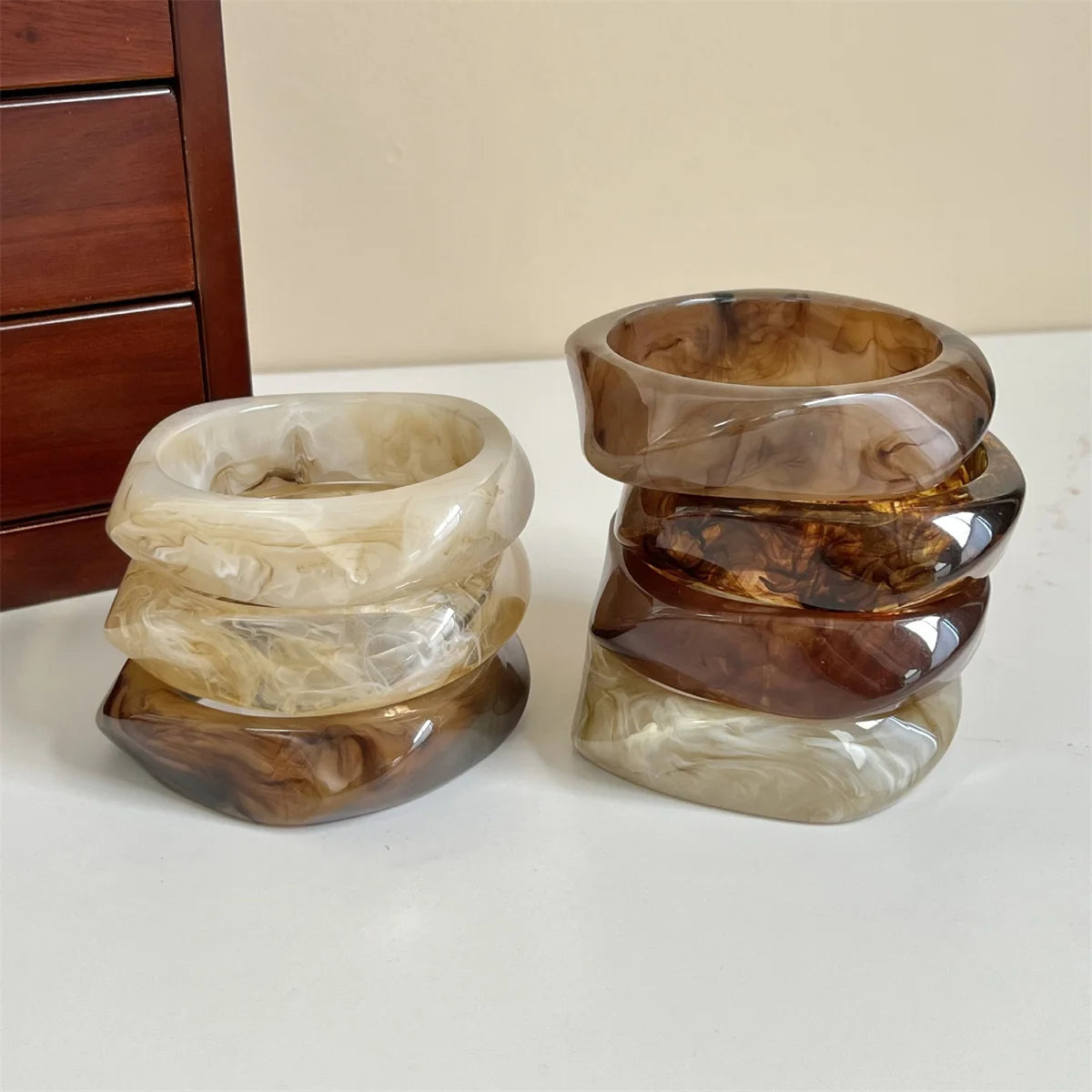 Exaggerated Polygonal Translucent Crude Thick Bangles