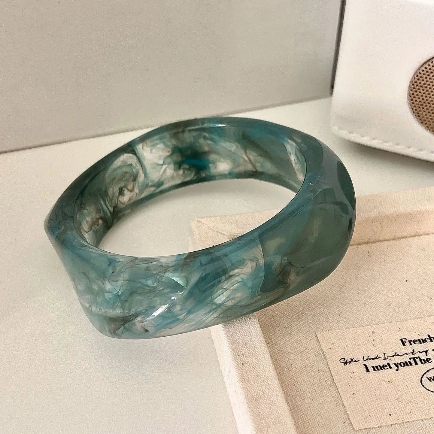 Exaggerated Polygonal Translucent Crude Thick Bangles