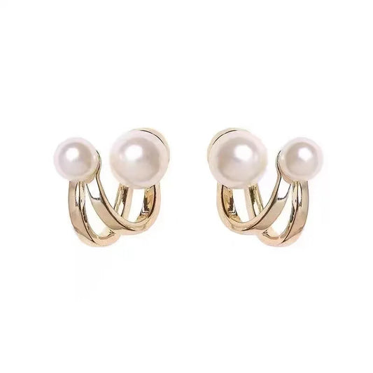 Minimal Pearl Curve Stud Earrings